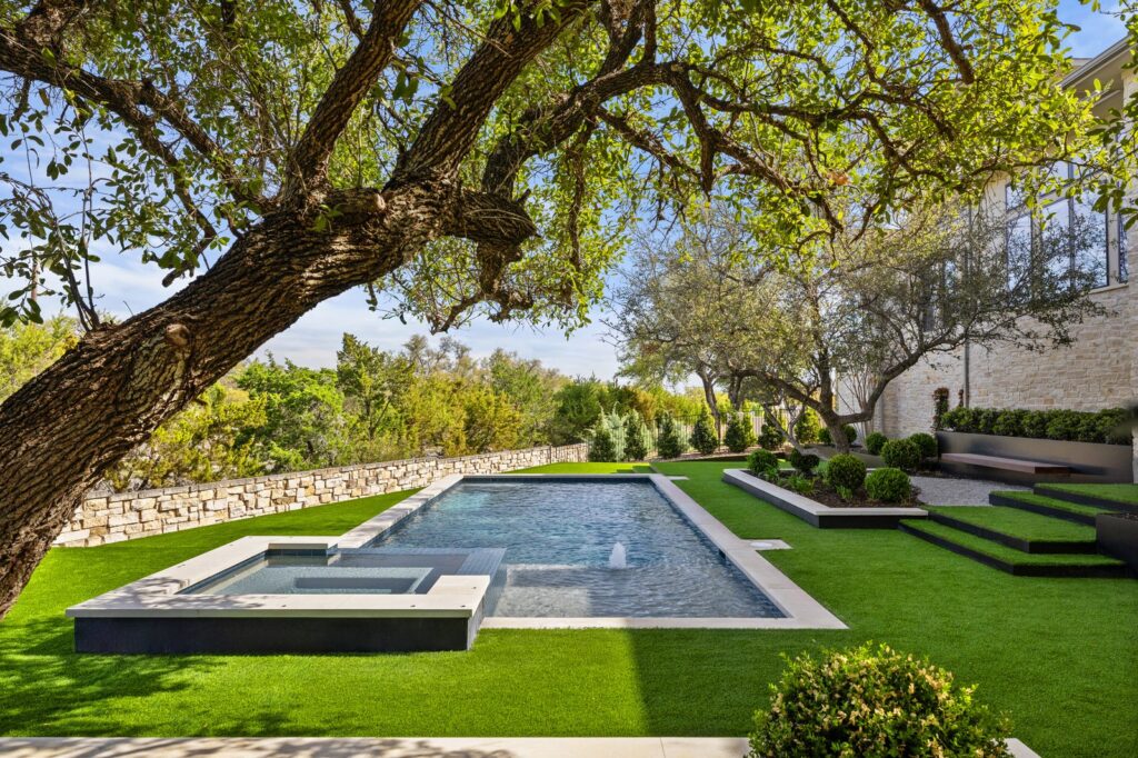 Luxury custom pool in Austin designed by Wild Basin Pools